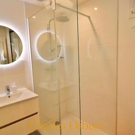 Tadacorbu - Apt Renove 3*, Calme En Centre-ville *