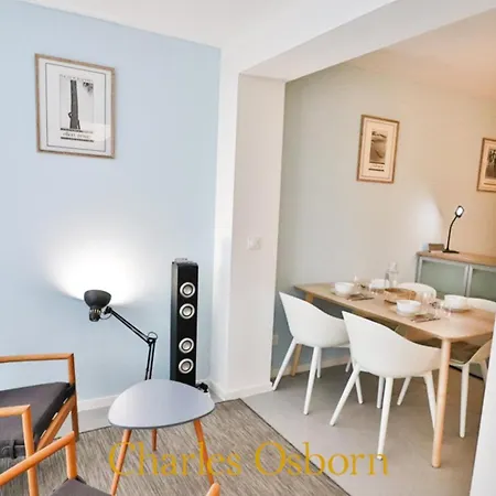 Apartment Tadacorbu - Apt Renove 3*, Calme En Centre-ville Sete